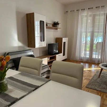 Apartmani Roko Biograd Na Moru Exterior photo