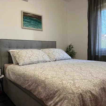 Apartmani Roko Biograd Na Moru Exterior photo