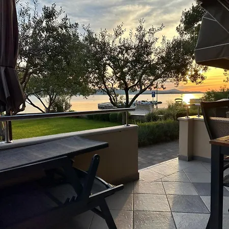 Apartmani Roko Biograd Na Moru Exterior photo