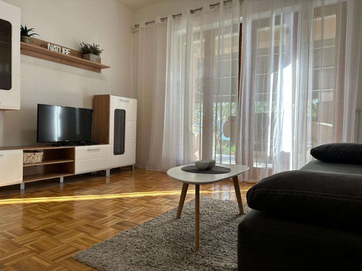 Roko Apartment