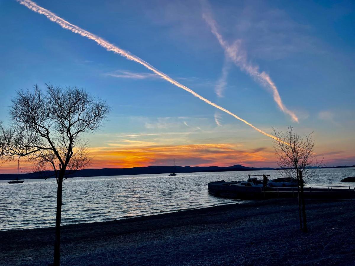 Roko Biograd Na Moru